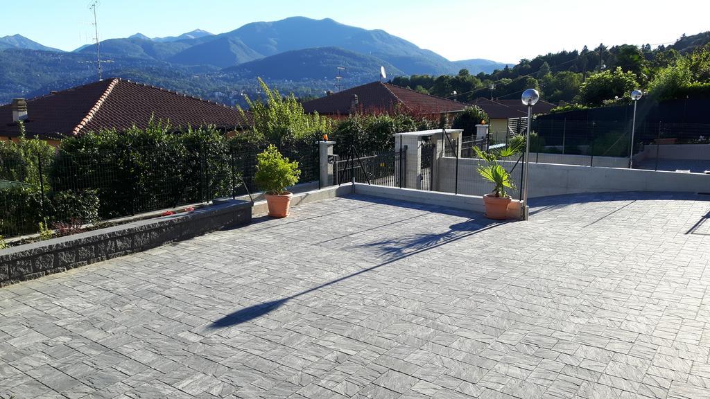 Apartamento Casa Elena 1 Germignaga Exterior foto